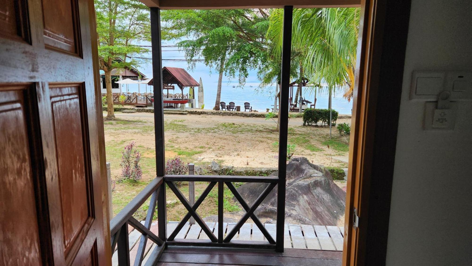 Dumba Bay Tioman Hotel Kampung Genting Eksteriør billede